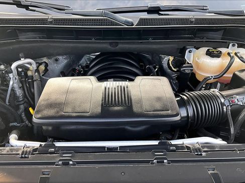 Certified 2024 GMC Yukon XL Denali image 32