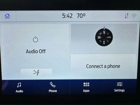 Used 2021 Ford Escape SE w/ Cold Weather Package image 19