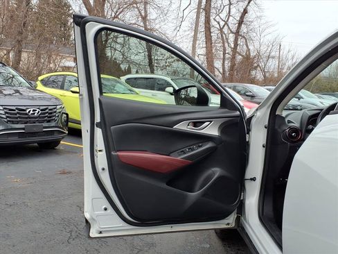 Used 2018 MAZDA CX-3 Touring image 23