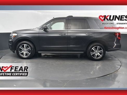 Used 2024 Ford Expedition Limited image 10