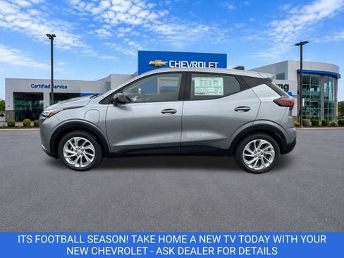 New 2027 Chevrolet Bolt LT FWD image 4