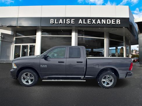 Used 2017 RAM 1500 Express image 7