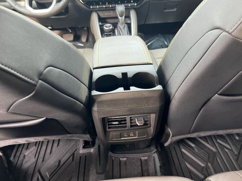 Used 2025 Chevrolet Colorado ZR2 w/ ZR2 Bison Edition image 33