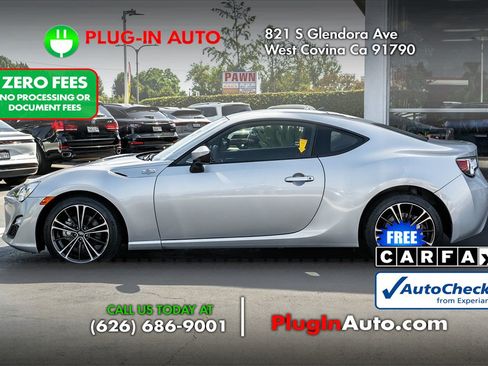 Used 2013 Scion FR-S RWD image 6