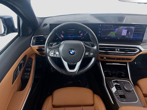 Used 2023 BMW 330i Sedan w/ Parking Assistance Package RWD image 17