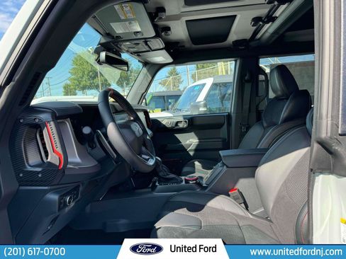 Used 2024 Ford Bronco Raptor w/ Interior Carbon Fiber Pack 6 AWD/4WD image 32