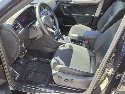 Certified 2024 Volkswagen Tiguan SE R-Line FWD image 10