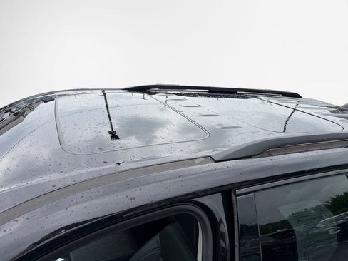 Used 2020 Chevrolet Traverse RS w/ LPO, Floor Liner Package AWD/4WD image 23