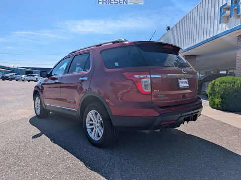 Used 2015 Ford Explorer XLT w/ Equipment Group 202B AWD/4WD image 3