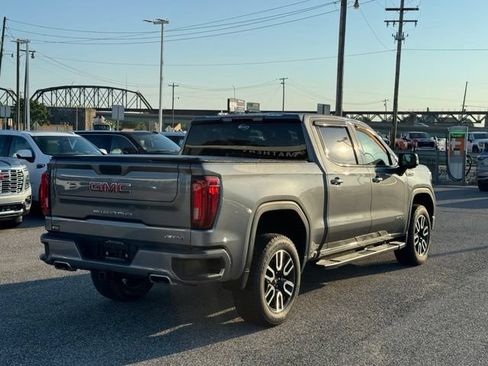Used 2021 GMC Sierra 1500 AT4 AWD/4WD image 6