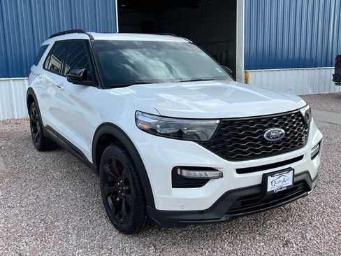 Used 2023 Ford Explorer ST w/ Equipment Group 401A AWD/4WD image 4
