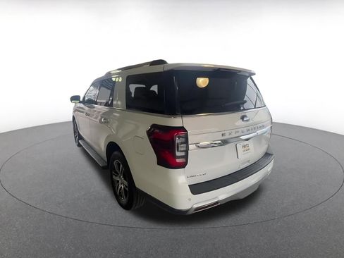 Used 2024 Ford Expedition Limited image 12