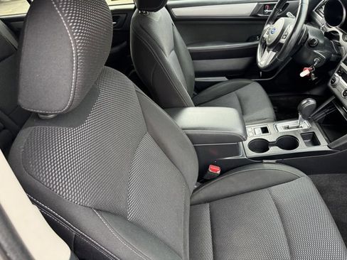 Used 2015 Subaru Outback 2.5i Premium AWD/4WD image 19