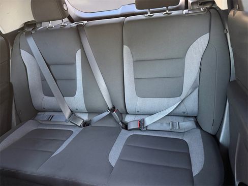 Used 2025 Chevrolet TrailBlazer LT image 16