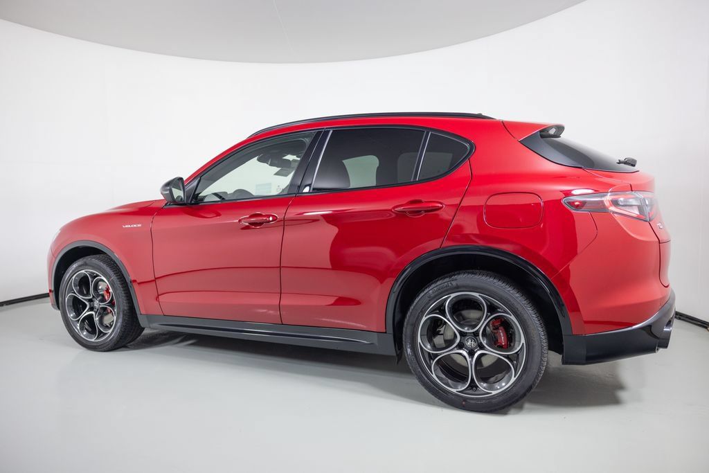 New 2026 Alfa Romeo Stelvio Sprint AWD/4WD image 9