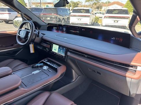 New 2026 Lincoln Navigator L Reserve AWD/4WD image 20