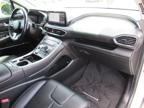 Used 2023 Hyundai Santa Fe SEL w/ Premium Package AWD/4WD image 11