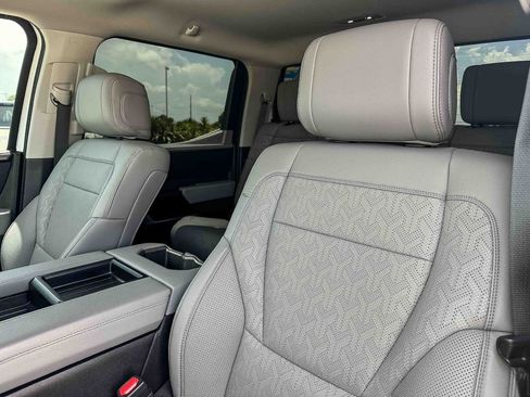 Used 2024 Toyota Tundra Limited AWD/4WD image 14
