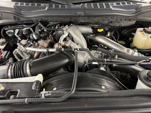 Used 2022 Ford F250 XLT image 33