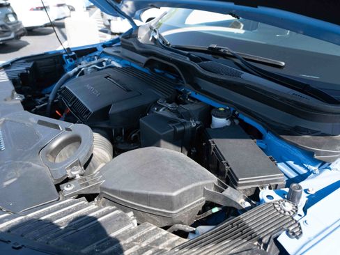Used 2025 Honda Pilot TrailSport image 34