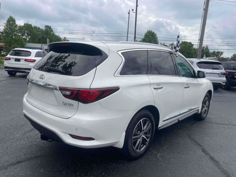 Used 2019 INFINITI QX60 Luxe w/ Essential Package FWD image 9
