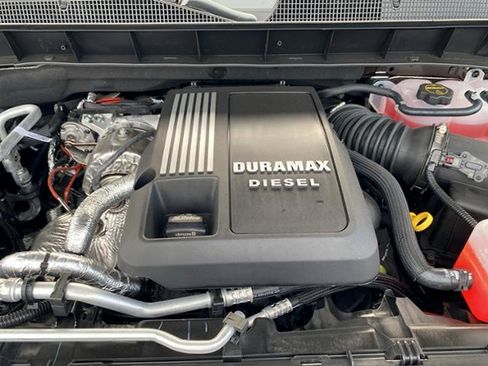 New 2026 Chevrolet Silverado 1500 LTZ w/ Technology Package AWD/4WD image 13