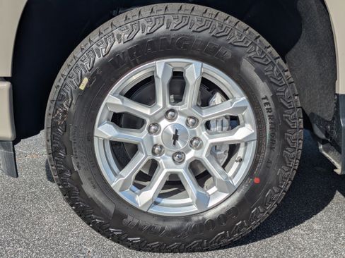 New 2026 Chevrolet Silverado 1500 RST image 30