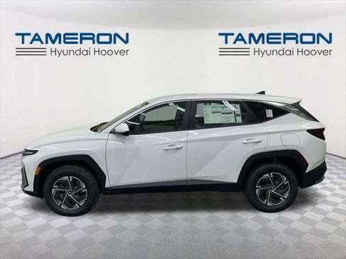 New 2026 Hyundai Tucson Blue SE AWD/4WD image 2
