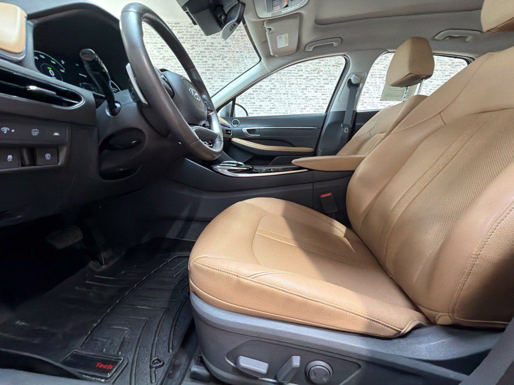 Used 2023 Hyundai Sonata Limited w/ Cargo Package FWD image 24