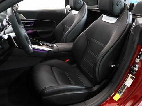 Used 2022 Mercedes-Benz SL 55 AMG 4MATIC image 18