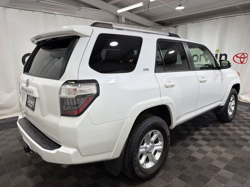 Used 2024 Toyota 4Runner SR5 Premium w/ Moonroof Package AWD/4WD image 7
