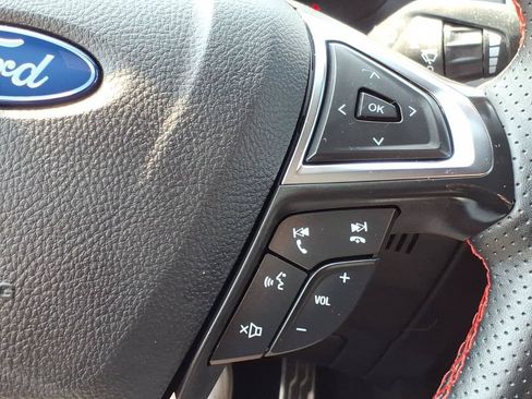Used 2024 Ford Edge ST-Line AWD/4WD image 23