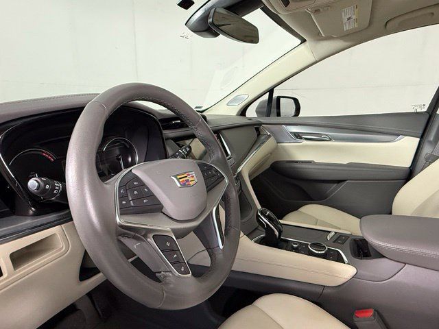 Used 2024 Cadillac XT5 Premium Luxury FWD image 7