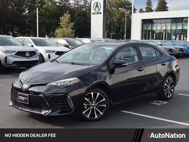 Used 2018 Toyota Corolla XSE FWD image 1