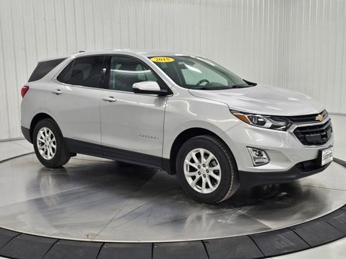 Used 2018 Chevrolet Equinox LT image 8
