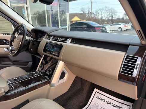 Used 2018 Land Rover Range Rover Supercharged image 36