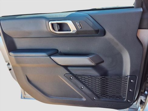 Used 2021 Ford Bronco Outer Banks image 28