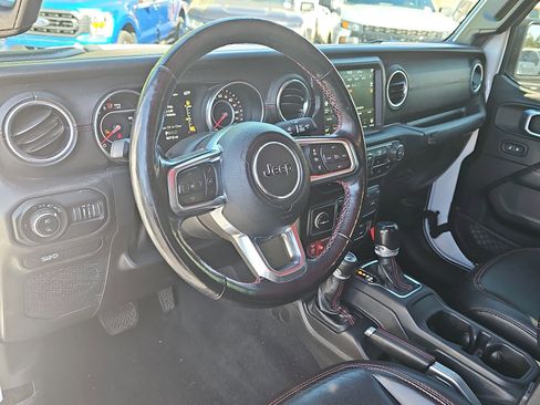 Used 2020 Jeep Gladiator Rubicon image 14