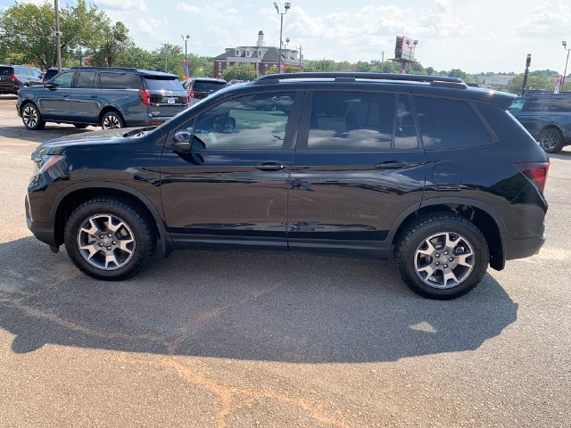 Used 2023 Honda Passport TrailSport image 7