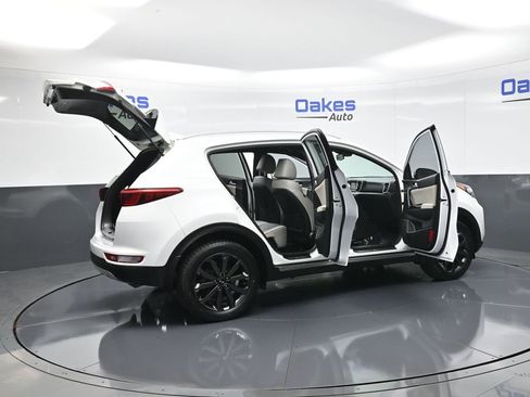 Used 2018 Kia Sportage EX w/ EX Sport Appearance Package image 55