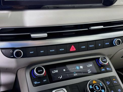 Used 2024 Hyundai Palisade Calligraphy AWD/4WD image 8