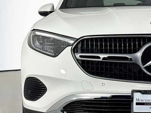 New 2026 Mercedes-Benz GLC 300 image 13
