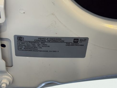 Used 2024 Cadillac CT4 Luxury w/ Sun And Sound Package RWD image 31
