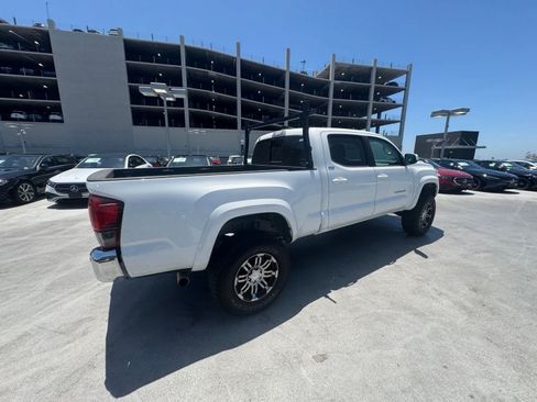 Used 2021 Toyota Tacoma SR5 RWD image 3