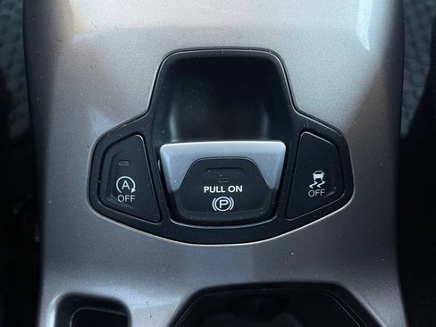 Certified 2022 Jeep Renegade Sport AWD/4WD image 28