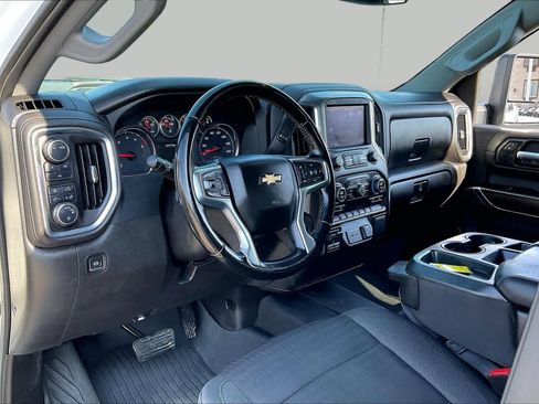 Used 2023 Chevrolet Silverado 2500 LT w/ Convenience Package AWD/4WD image 16