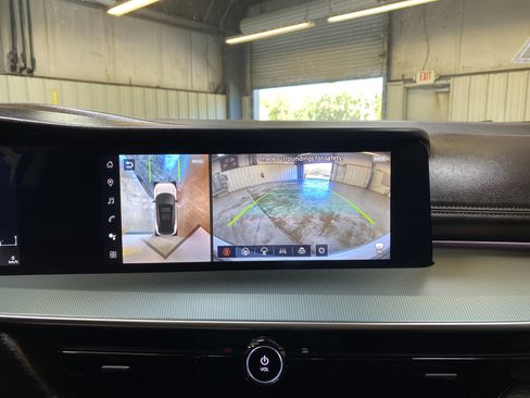 Used 2025 Nissan Murano Platinum w/ Cargo Package image 46