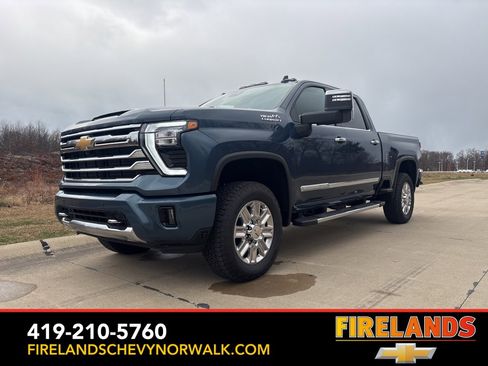 New 2025 Chevrolet Silverado 3500 High Country w/ Technology Package image 1