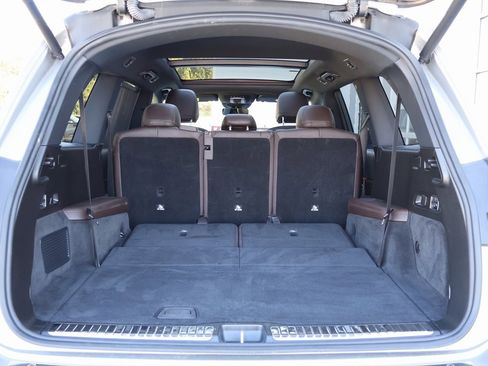 Used 2022 Mercedes-Benz GLS 450 4MATIC image 35