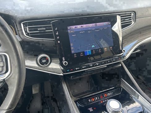 Used 2022 Jeep Wagoneer Series II image 10